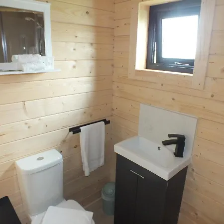 Killarneys Cabins - Luxurious And Oversized Scandanavian Lodges (Adults Only) *