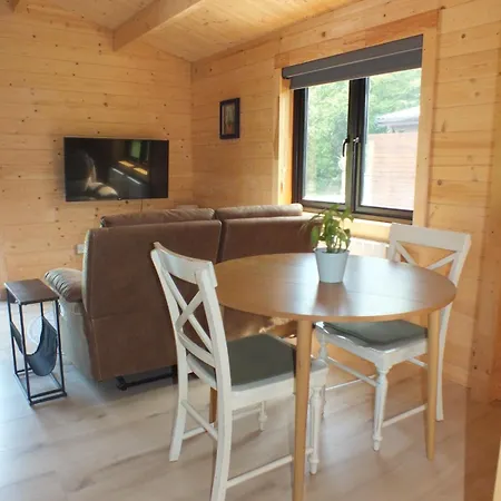 Killarneys Cabins - Luxurious And Oversized Scandanavian Lodges (Adults Only) *