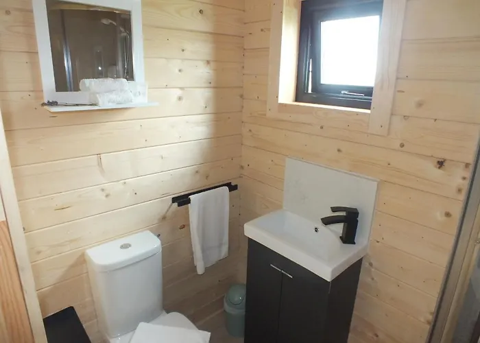 Killarney Cabins Scandinavian Lodges For Adults *